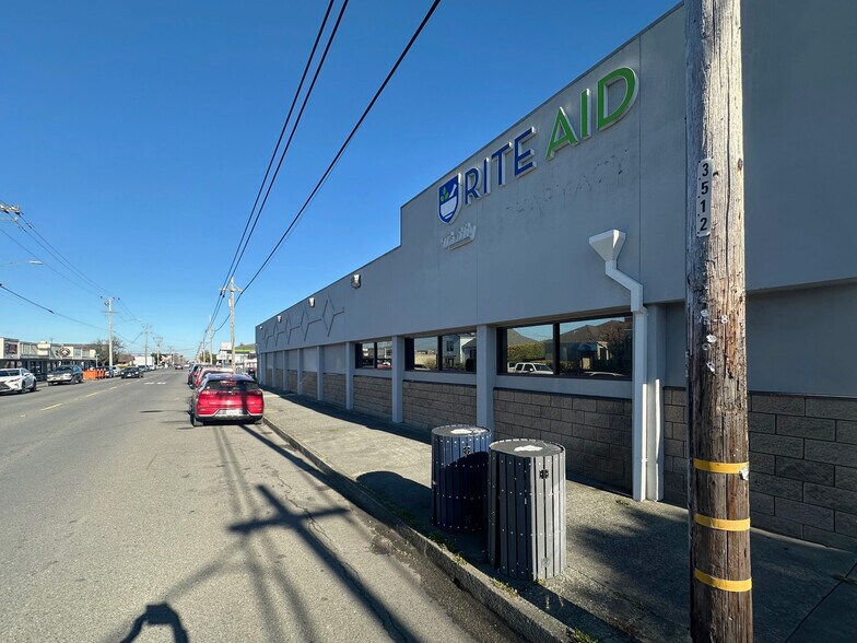 411 Harris St, Eureka, CA à louer - Photo du bâtiment - Image 2 de 20