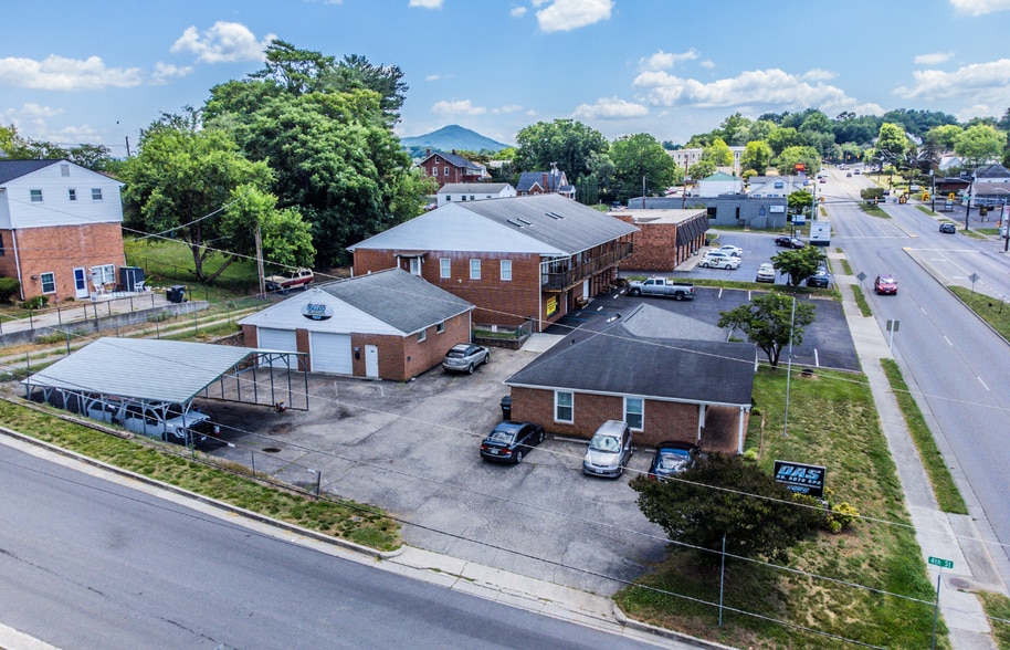 310 W Virginia Ave, Vinton, VA for sale - Building Photo - Image 2 of 20