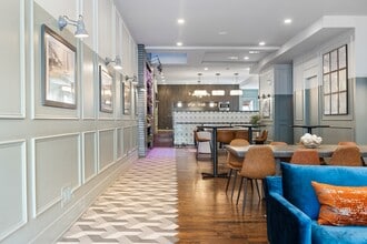 2521 N Halsted St, Chicago, IL à louer Photo intérieure- Image 2 de 29