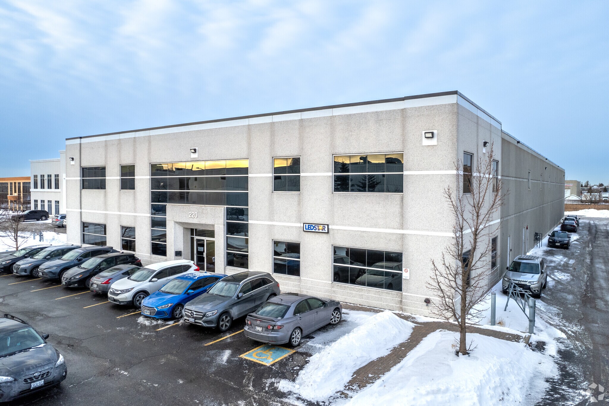 220 Creditview Rd, Vaughan, ON for sale Primary Photo- Image 1 of 1