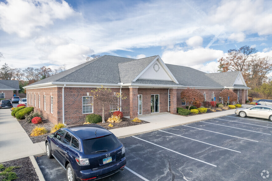 4411 N Holland Sylvania Rd, Toledo, OH for sale - Building Photo - Image 1 of 1