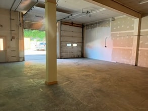 223 Kent Rd, New Milford, CT for lease Interior Photo- Image 2 of 3