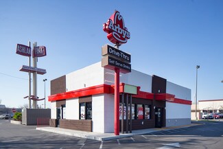 Plus de détails pour 4181 E Ashlan Ave, Fresno, CA - Commerce de détail à louer