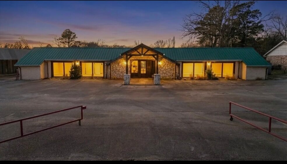 1624 N Northwest Loop 323, Tyler, TX for sale - Building Photo - Image 2 of 32