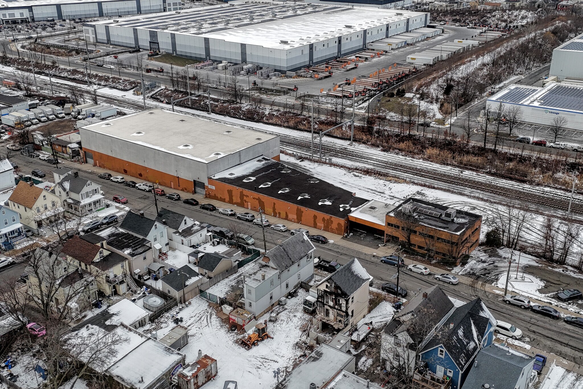 201 2nd St, Perth Amboy, NJ for sale Primary Photo- Image 1 of 41