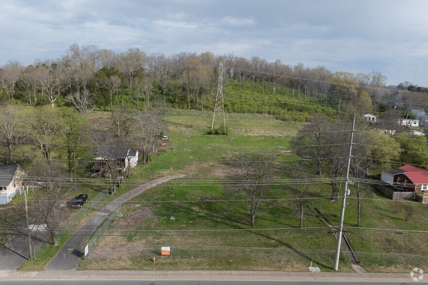 1203 W Trinity Lane Ln, Nashville, TN for sale - Primary Photo - Image 1 of 41