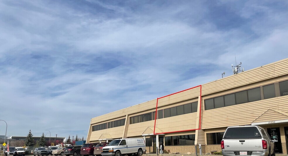 15330 123 Av NW, Edmonton, AB for sale - Building Photo - Image 1 of 1