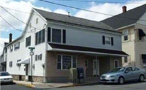 More details for 229 S Robinson Ave, Pen Argyl, PA - Retail for Sale