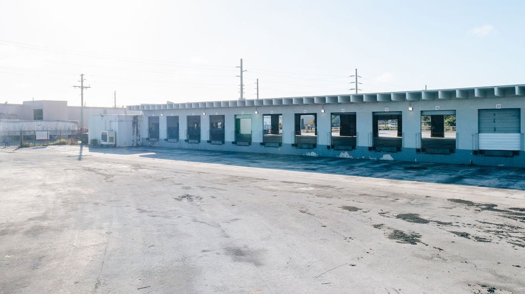 11700 NW 36th Ave, Miami, FL for lease Interior Photo- Image 1 of 12