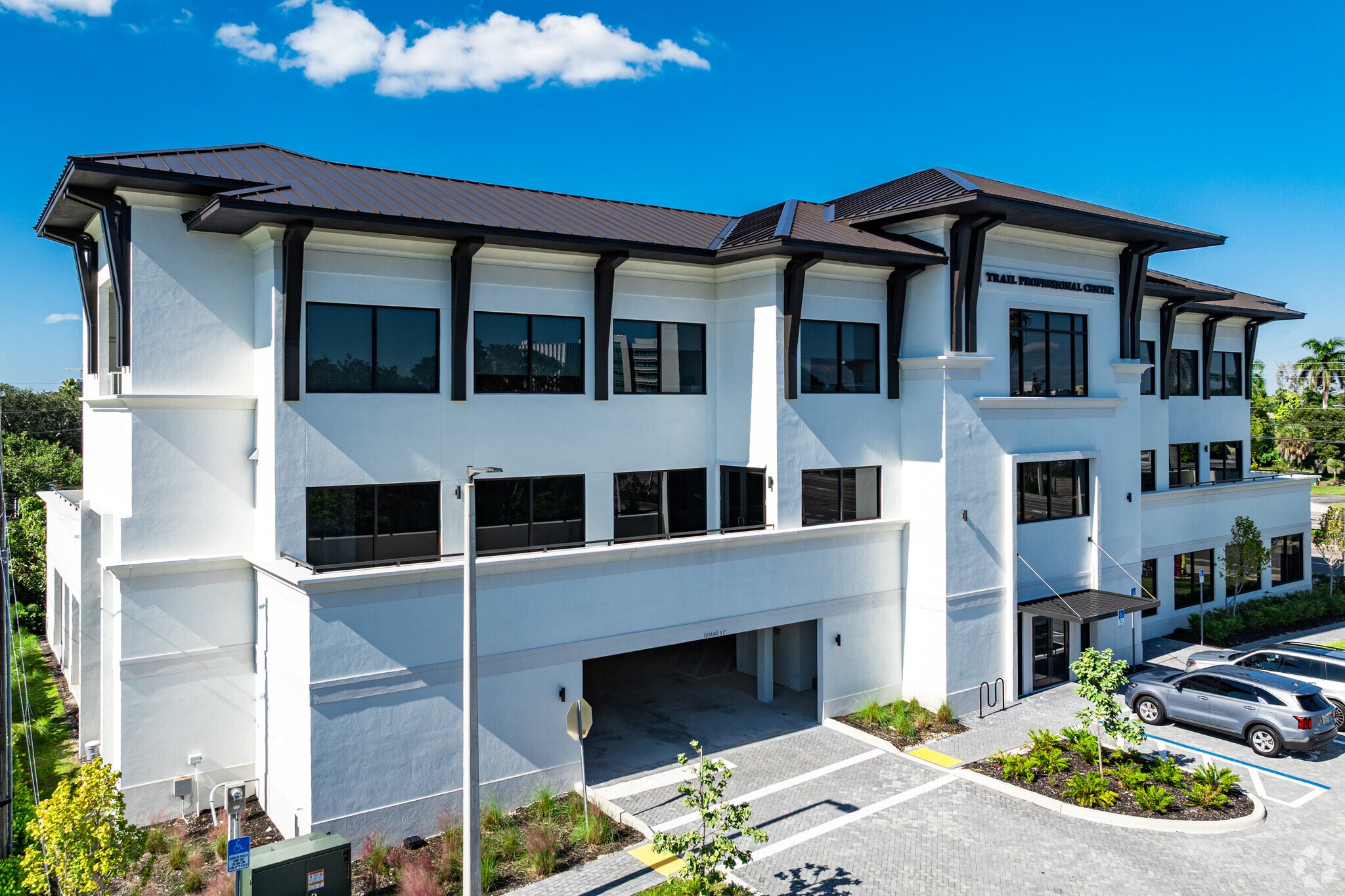 3080 Tamiami Trl E, Naples, FL à louer Photo principale- Image 1 de 40