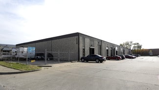 Plus de détails pour 2626 Manana Dr, Dallas, TX - Industriel à louer
