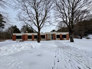 Plus de détails pour 19 Archertown Rd, Orford, NH - Industriel à vendre