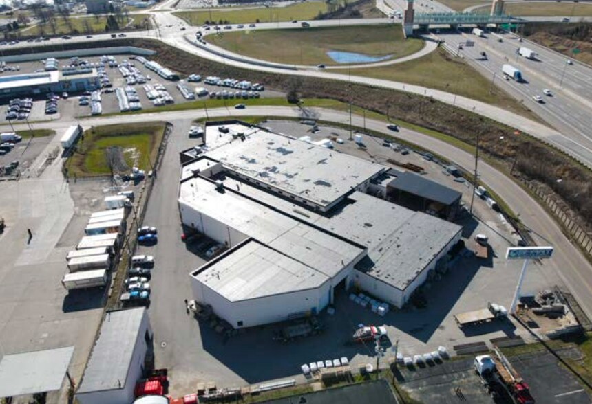 10400 Evendale Dr, Evendale, OH à louer - Photo du bâtiment - Image 2 de 17