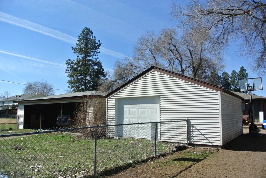6408-6412 N Normandie St, Spokane, WA à vendre - Photo du bâtiment - Image 2 de 11