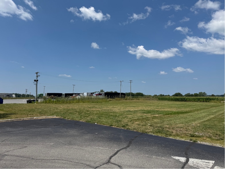 521 W Main St, Butler, IN for sale - Building Photo - Image 3 of 7