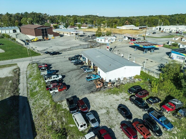 487 E Main St, Hillsboro, OH for sale - Building Photo - Image 3 of 11