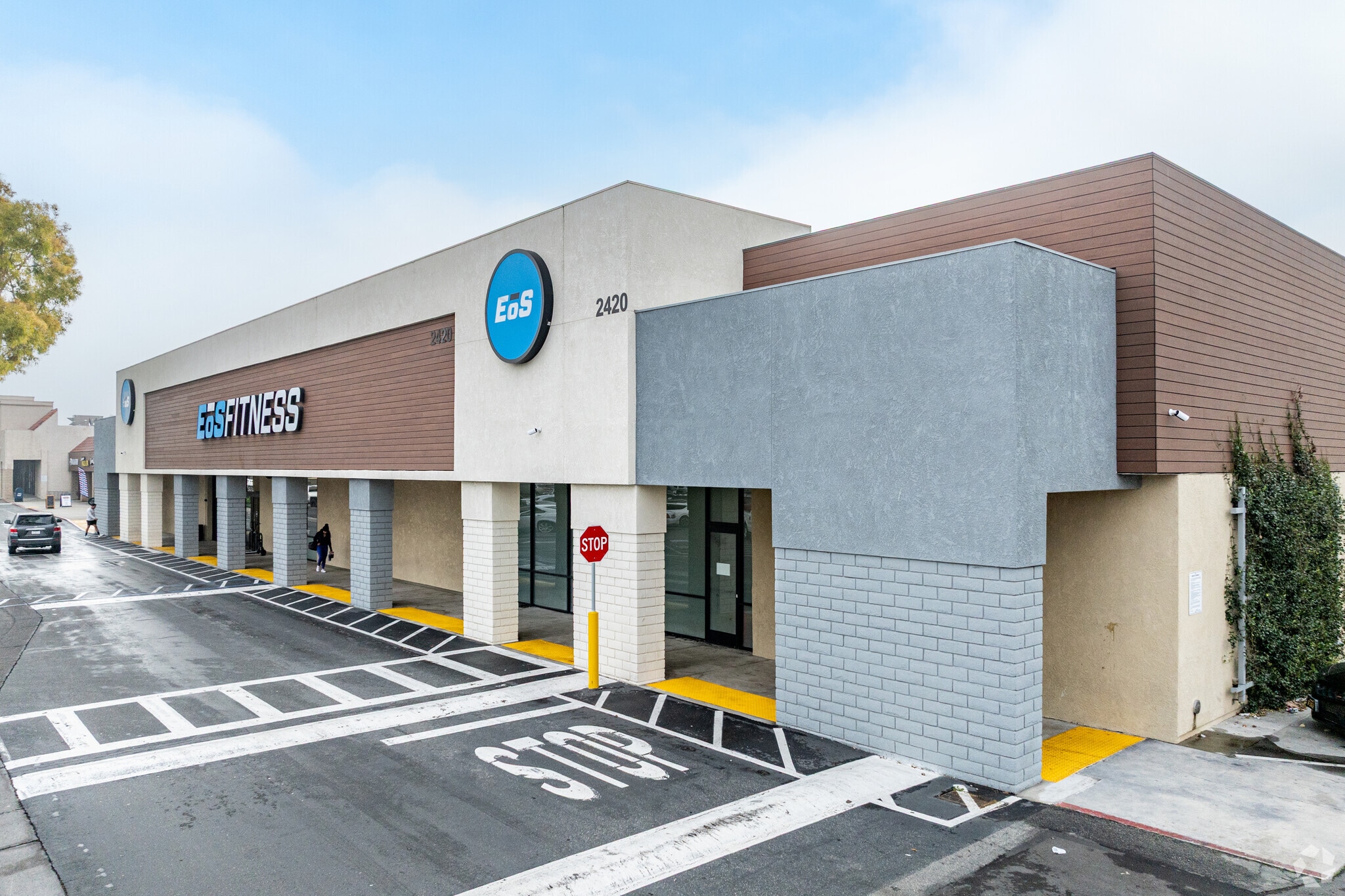 2400-2520 E Chapman Ave, Fullerton, CA for lease Primary Photo- Image 1 of 12