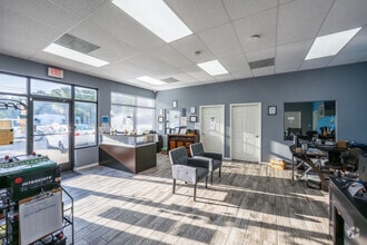 2618 Sanford Ave, Sanford, FL for lease Interior Photo- Image 2 of 11