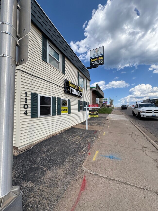 Plus de détails pour 1104 W Washington St, Marquette, MI - Bureau à vendre