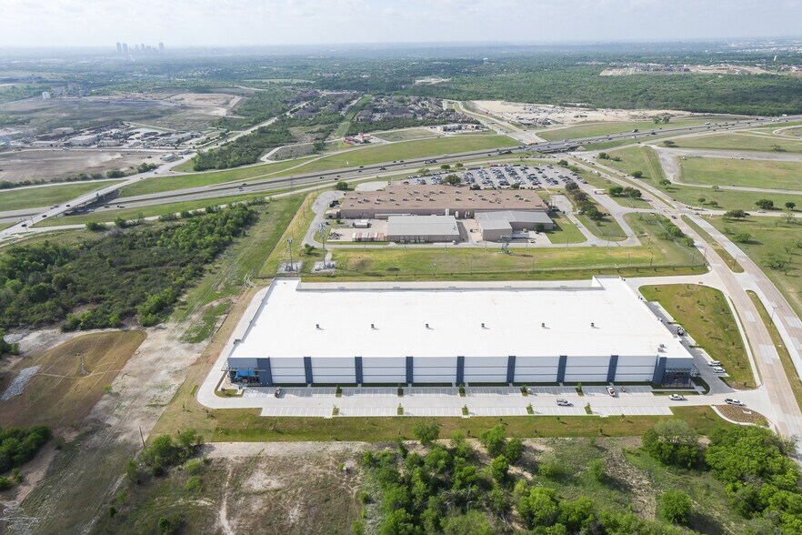 4900 Marine Creek Pkwy Pky, Fort Worth, TX à louer - Photo principale - Image 2 de 6