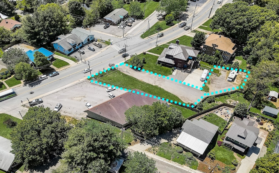 865 Haywood Rd, Asheville, NC à vendre - Aérien - Image 2 de 17