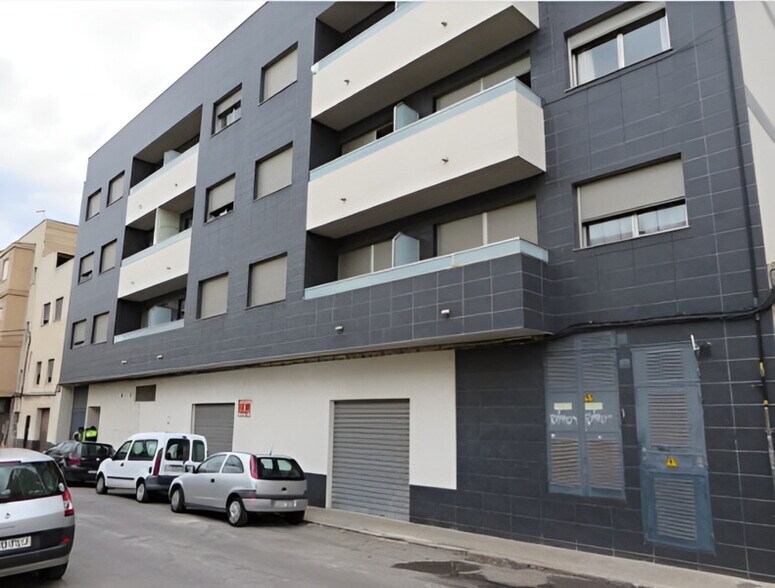 Avinguda José Ortiz, ALMAZORA, Castellón à vendre - Photo du bâtiment - Image 2 de 3