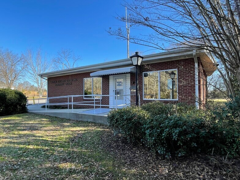 11471 US-221, Woodruff, SC à vendre - Photo du b timent - Image 1 de 1