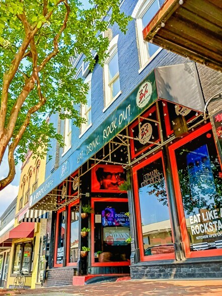 37 E Main St, Buford, GA à vendre - Photo du bâtiment - Image 2 de 20