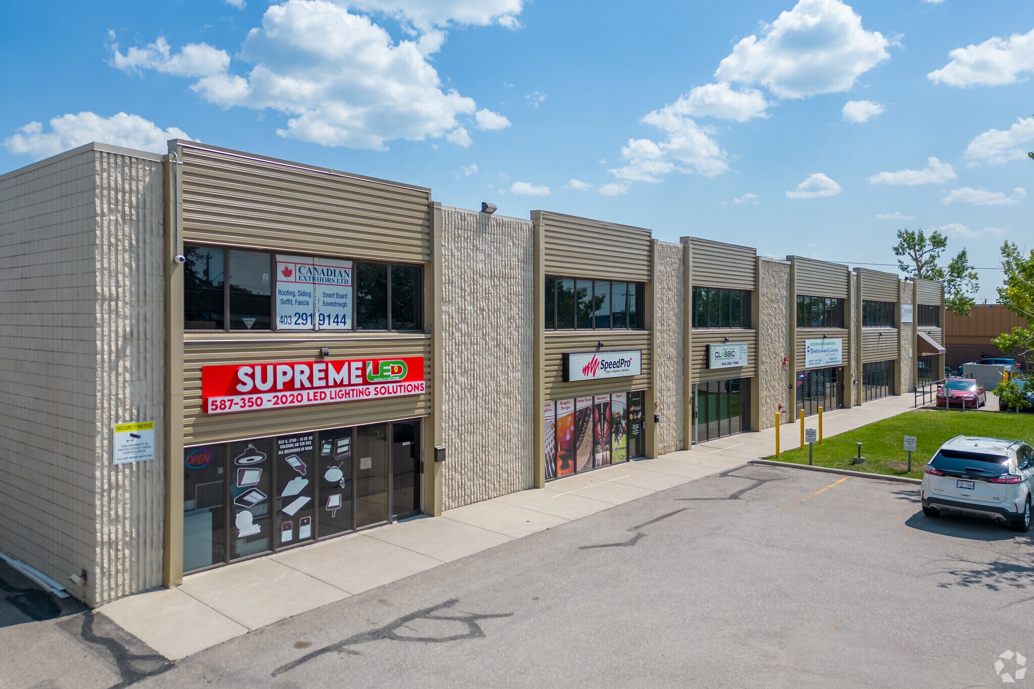 3700 19th St NE, Calgary, AB for sale Primary Photo- Image 1 of 1