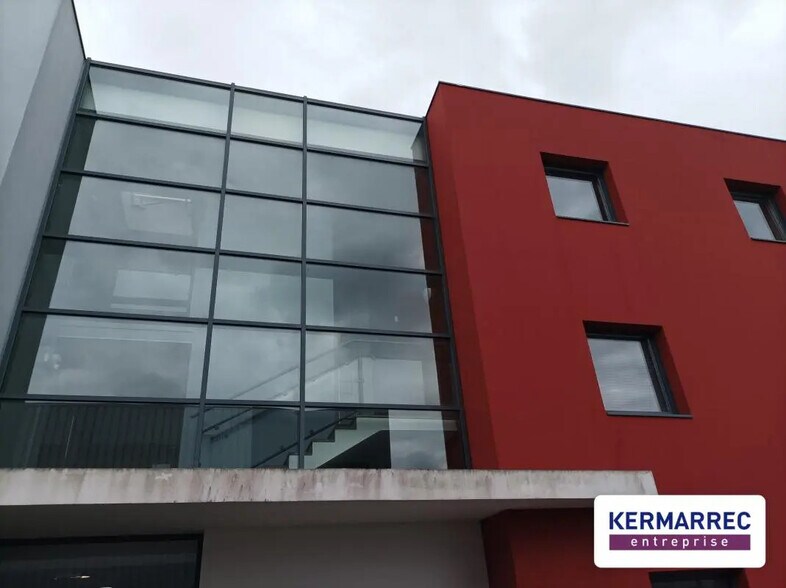 Bureau dans Basse-Goulaine à louer - Photo du bâtiment - Image 3 de 9