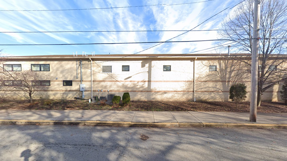 1250 5th Ave, New Kensington, PA for sale - Building Photo - Image 3 of 7