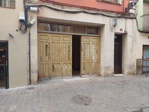 Retail in Logroño, La Rioja for lease Interior Photo- Image 1 of 6