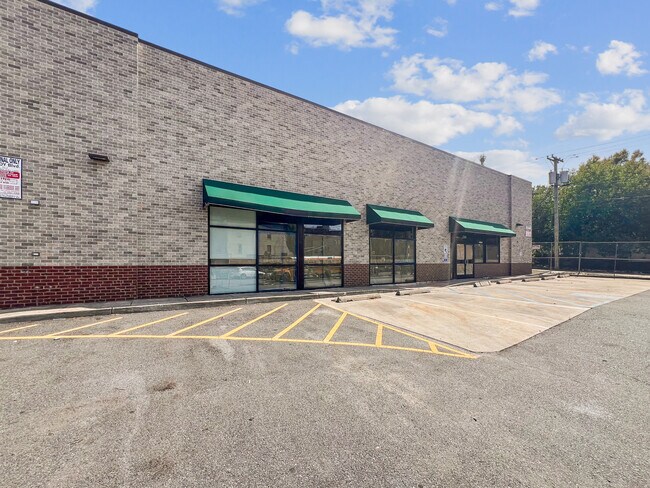 Plus de détails pour 2380 John F Kennedy Blvd, Jersey City, NJ - Commerce de détail à vendre