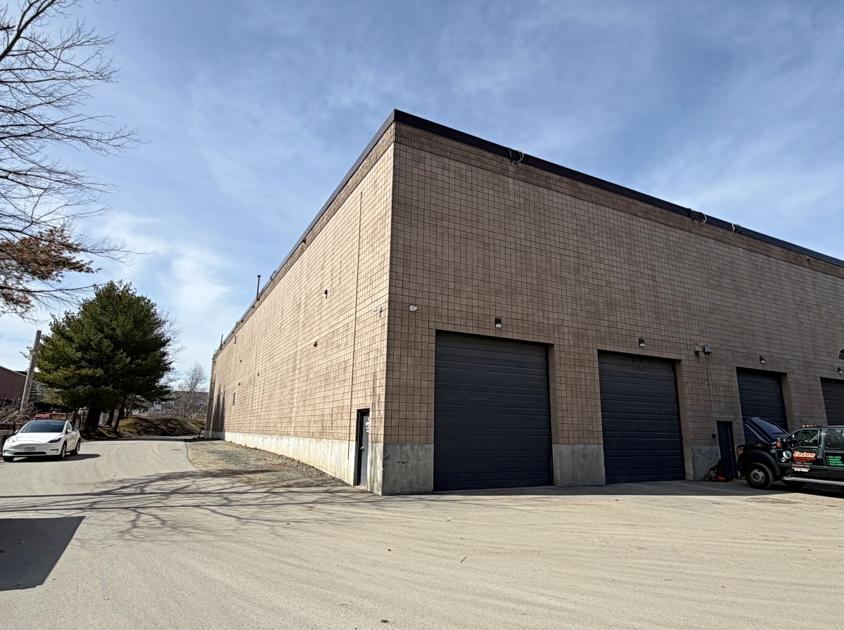 25 Sullivan Rd, Billerica, MA for lease Building Photo- Image 1 of 5