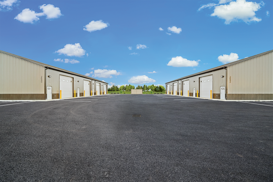 2690 Grissom st, Columbus, IN à louer - Photo du bâtiment - Image 3 de 26