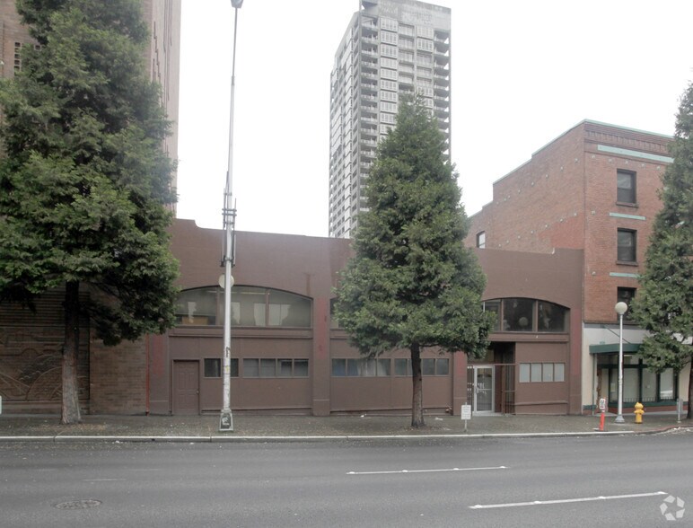 2117 2nd Ave, Seattle, WA à vendre - Photo du bâtiment - Image 2 de 2