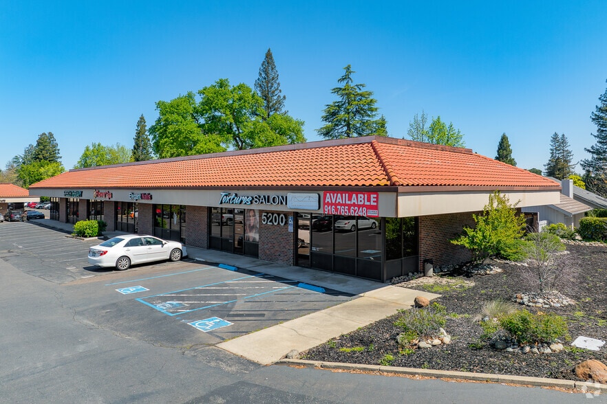 5200-5252 Sunrise Blvd, Fair Oaks, CA for lease - Building Photo - Image 2 of 24