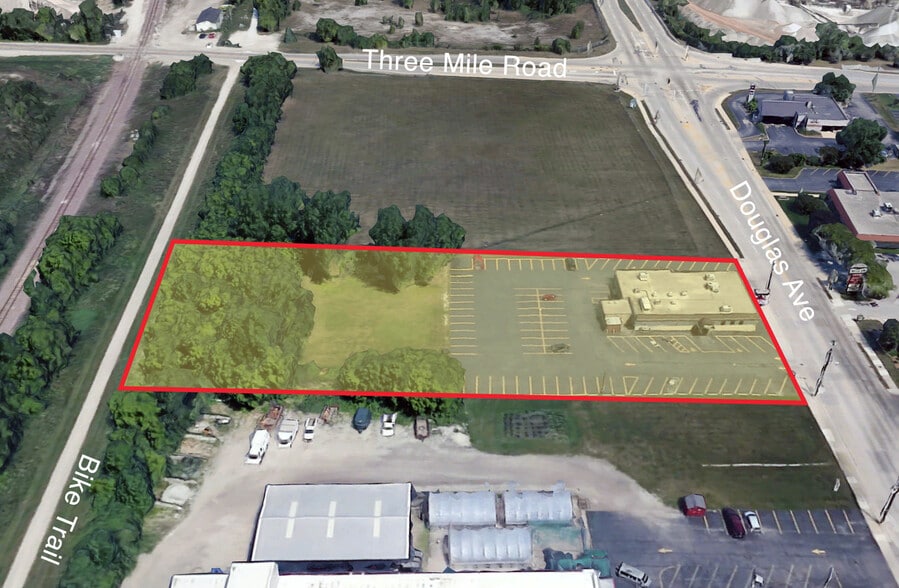3840 Douglas Ave, Racine, WI à vendre - Aérien - Image 2 de 2