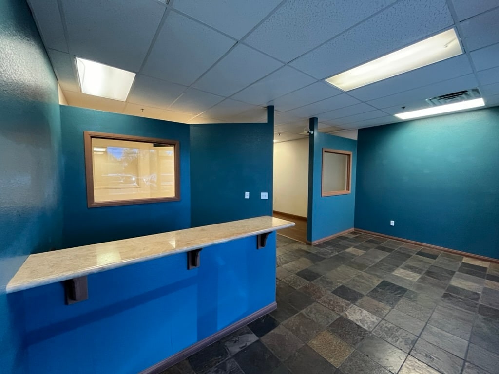 8450 W Sahara Ave, Las Vegas, NV for lease Interior Photo- Image 1 of 10