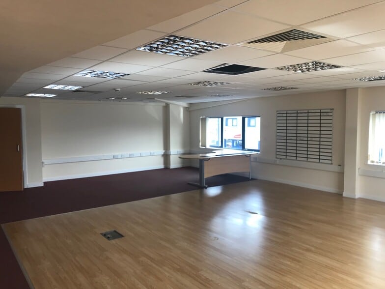 7A Queensberry Av, Glasgow à vendre - Photo du bâtiment - Image 3 de 14