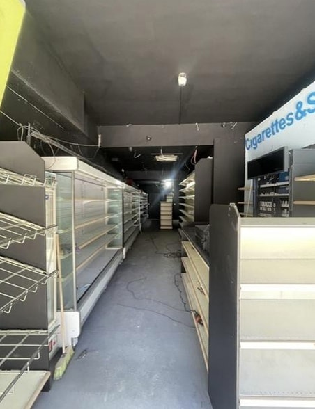 88 Willesden Ln, London for lease - Interior Photo - Image 2 of 4