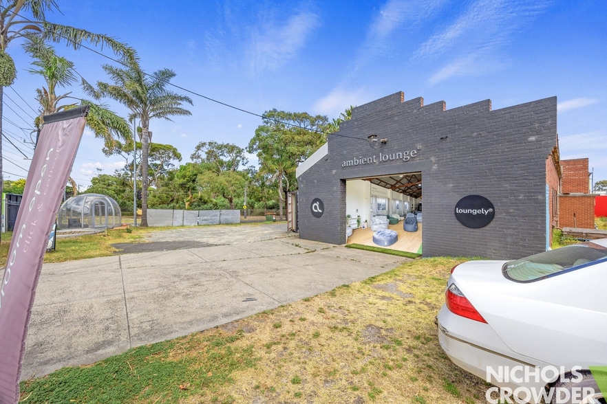 303 Reserve Rd, Cheltenham for sale - Building Photo - Image 2 of 9