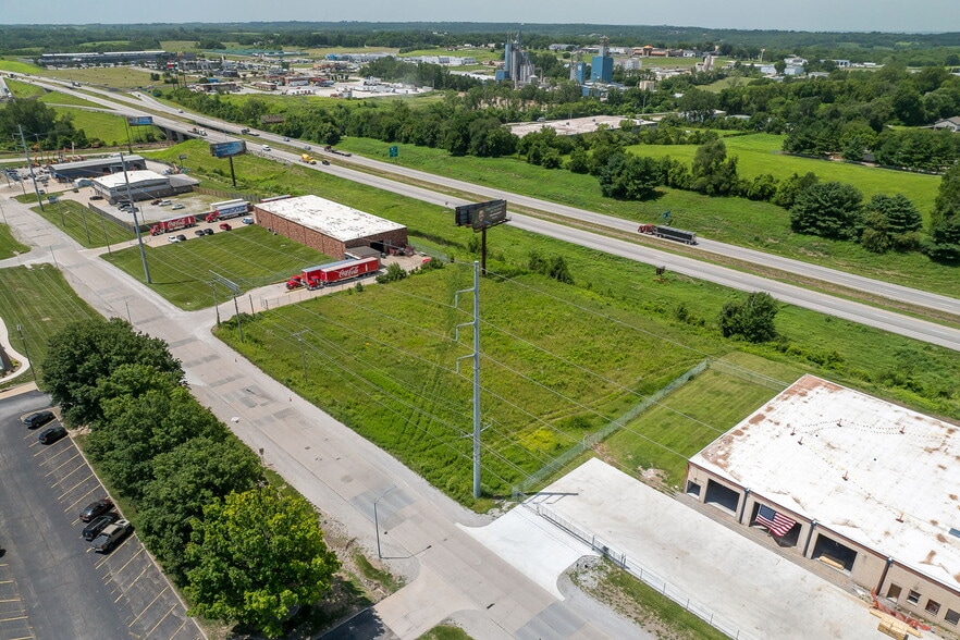 3702 Leonard Rd, Saint Joseph, MO for sale - Aerial - Image 3 of 9