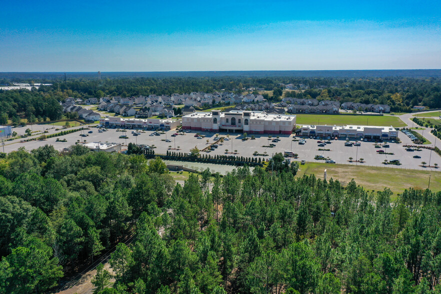 5956 Camden & 0000 Camden Rd, Fayetteville, NC for lease - Building Photo - Image 3 of 21