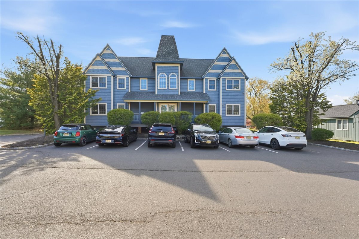 96 Freneau Ave, Matawan, NJ for sale Primary Photo- Image 1 of 85