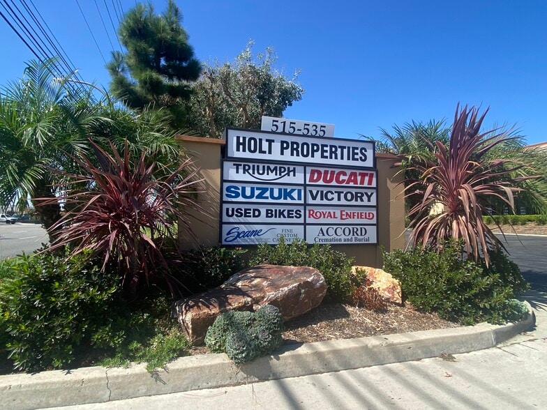 525 W Lambert Rd, Brea, CA for lease - Building Photo - Image 3 of 4