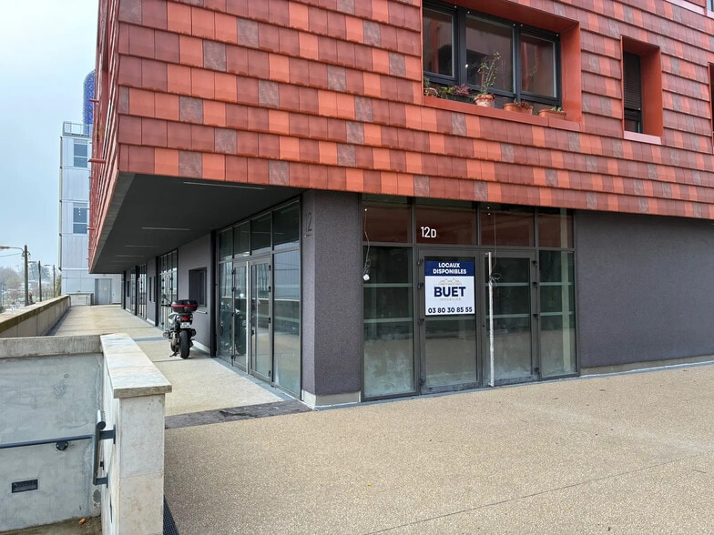 Office in Besançon for sale - Building Photo - Image 1 of 3