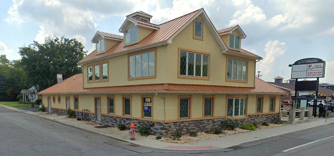 103 N Dupont Blvd, Smyrna, DE for lease Primary Photo- Image 1 of 3