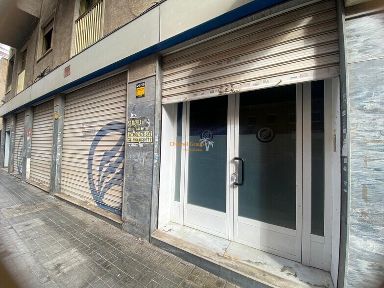 Commerce de détail dans Elche, Alicante à louer - Photo du bâtiment - Image 3 de 8