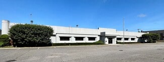 More details for 1560 Fifth Ave, Bay Shore, NY - Industrial for Sale